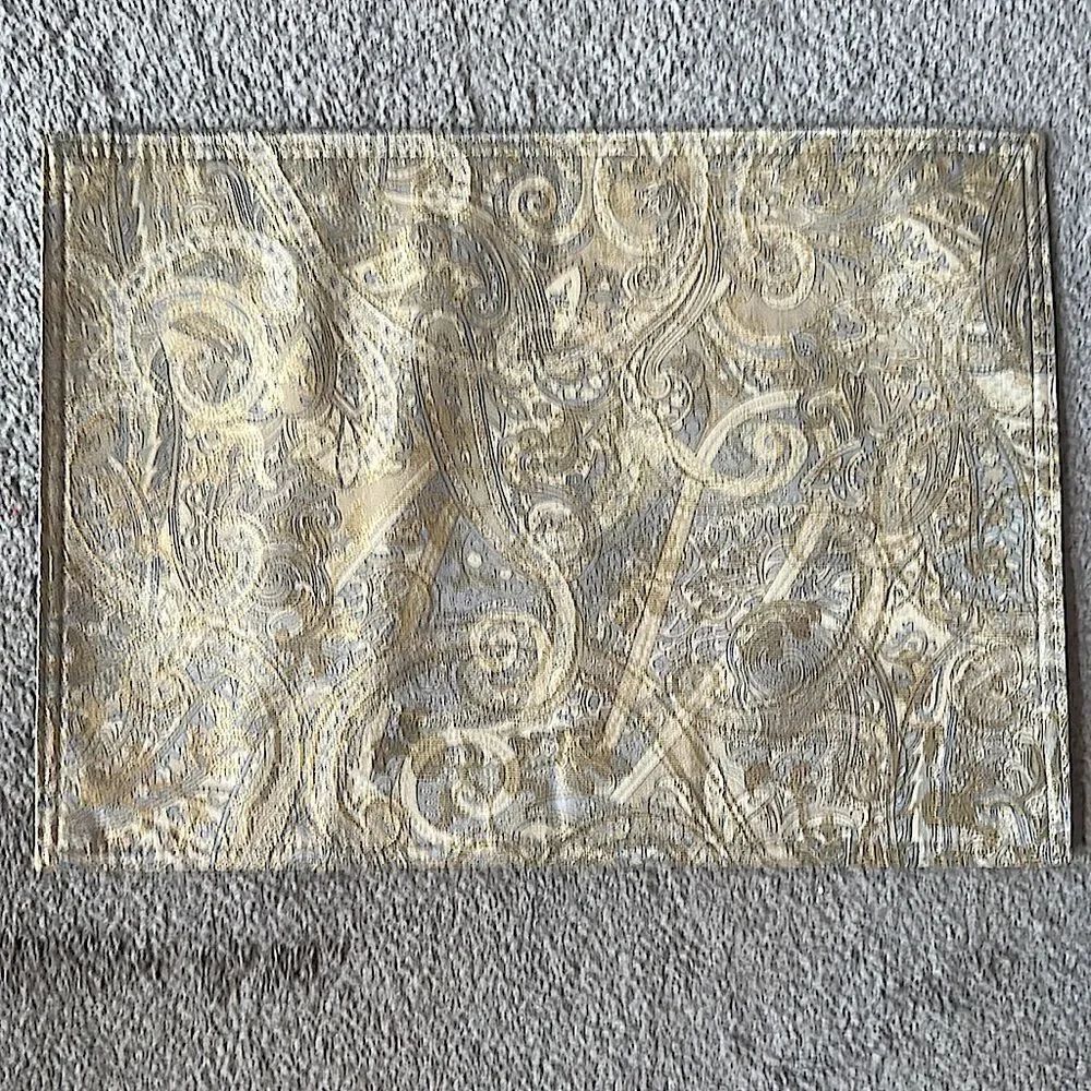 Padded Scroll Placemats! - Picture 4 of 9
